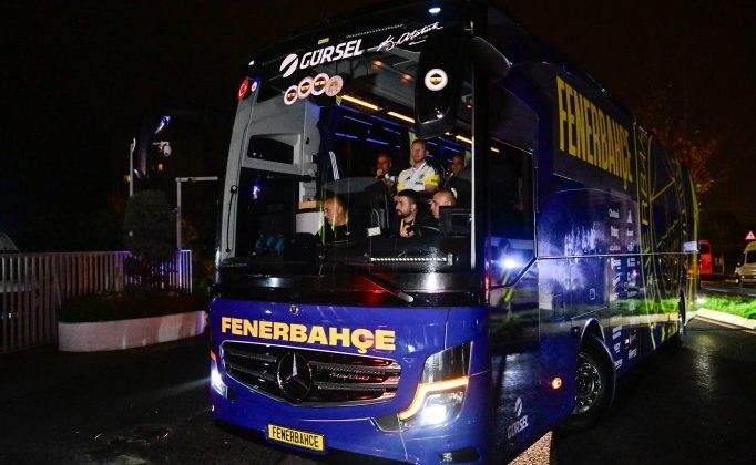 Fenerbahçe’de derbi sonrası dikkat çeken görüntü!