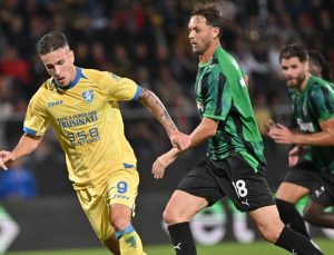 Frosinone’den Sassuolo’ya 4 gol! Raimondo hat-trick yaptı