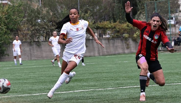 Galatasaray deplasmanda galibiyeti kaçırdı!