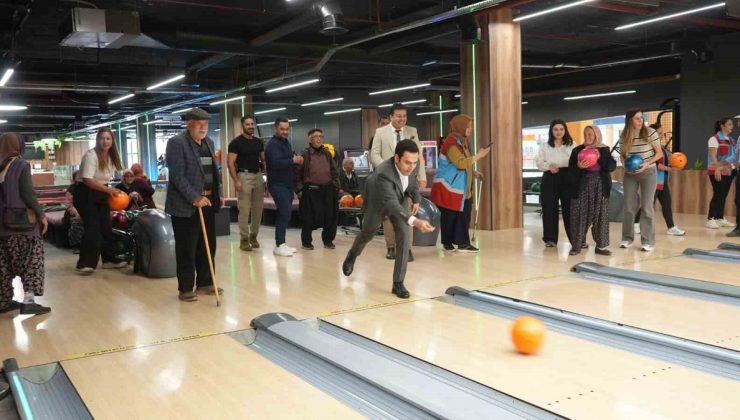 Gazipaşa’da 65-80 yaş aralığındaki vatandaşlar sanat ve oyun etkinliğinde buluştu