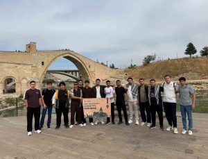 Gençlik ve Spor Bakanlığının Hasankeyf kampına katılan gençler tarihi mirası keşfetti
