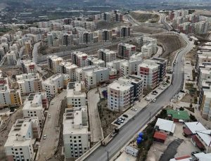 Hatay’da deprem konutlarında kiralar 20 bin liraya dayandı! Emlakçıdan tapusuz satış uyarısı