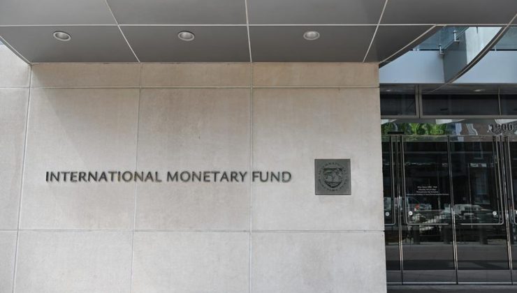 IMF, yapay zekanın bölgede büyümeyi 0,1-0,6 puan artırabileceğini açıkladı