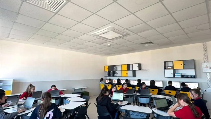 İpsala Atatürk Ortaokulu’nun kodlama etkinliği EBA iyi uygulamalar haritasına girdi