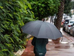 İstanbul’da yarın okullar tatil mi? SON DAKİKA! 27 Ekim Çarşamba okul var mı, yarım gün mü, tam gün tatil mi edildi?