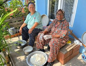 İzmir’in Tire ve Bayındır ilçelerinde Afro-Türkler doğdukları topraklarda yaşıyor