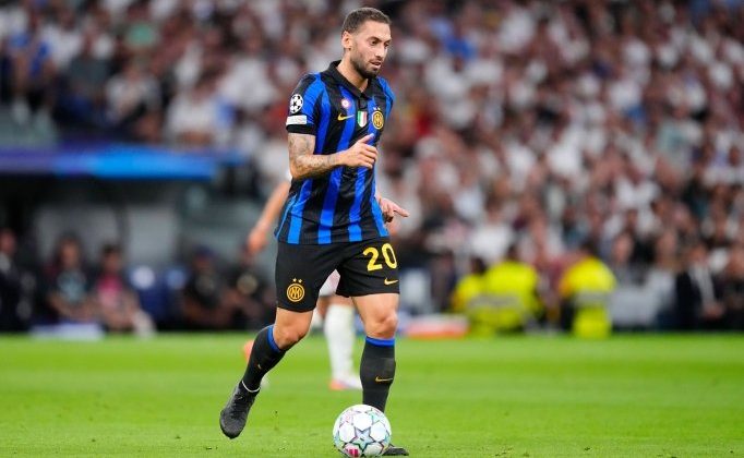 Juventus’a Hakan Çalhanoğlu önerisi!