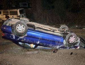 Karabük Safranbolu’da devrilen otomobilin yaralı sürücüsü hastaneye kaldırıldı