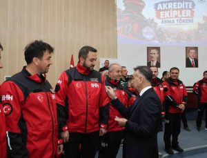 Karabük’te İHH ve Nezir Derneği ekiplerine AFAD akreditasyon belgesi verildi