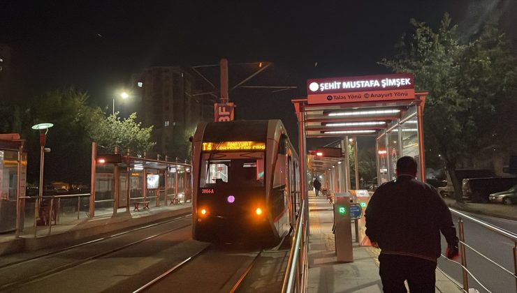 Kayseri’de tramvayın çarptığı yaya ağır yaralandı