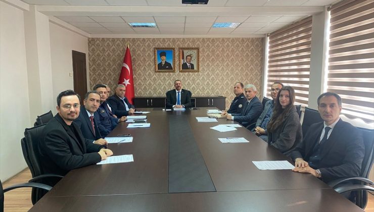 Kırklareli’de KLÜ 31 fidan dikti, Vize’de çocuklar için saha taraması yapıldı
