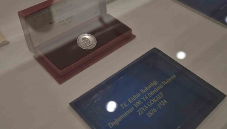 Kültür ve Turizm Bakanı Ersoy, Ziya Gökalp’in doğumunun 150. yılı sergisine katıldı