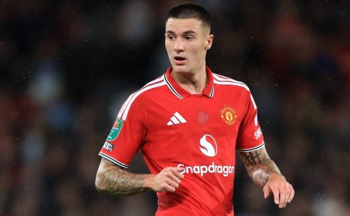Manchester United’a Sesko’dan kötü haber!