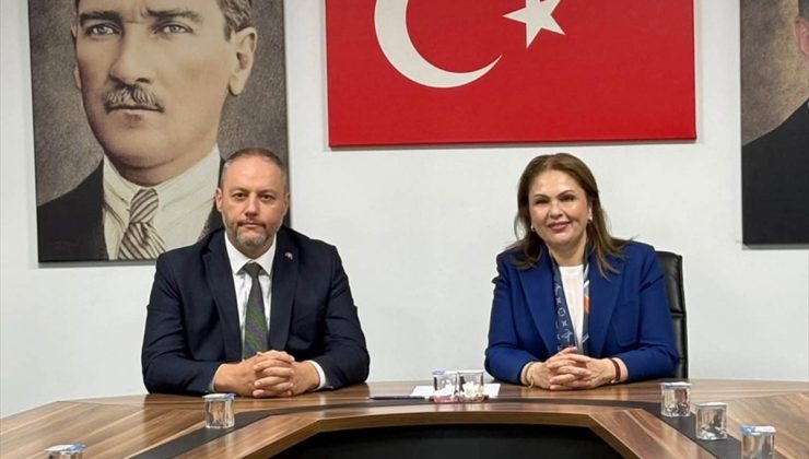 MHP Edirne İl Başkanı Biçer, AK Parti İl Başkanlığını ziyaret ederek İba ile görüştü