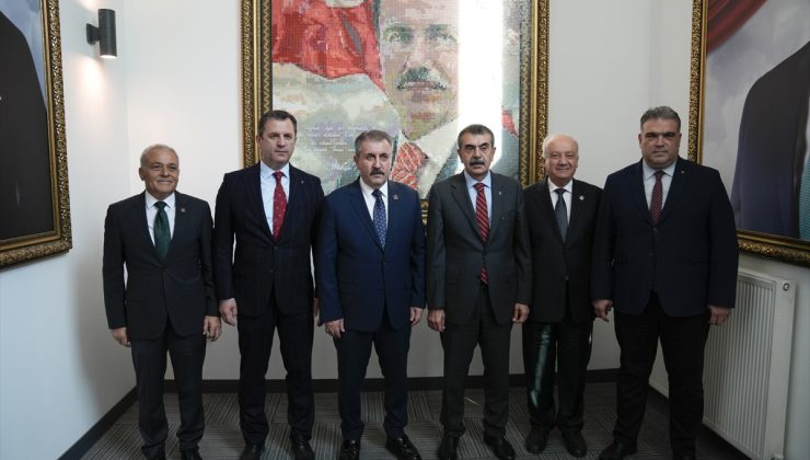 Milli Eğitim Bakanı Tekin, BBP Genel Başkanı Destici’yi ziyaret etti