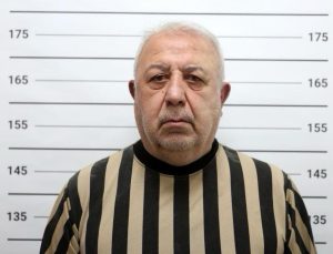 Milli İstihbarat Teşkilatı ve Suriye Genel İstihbarat Servisi’nin koordineli düzenlediği operasyon sonucunda “kırmızı kategori”de aranan Mihraç Ural da Suriye’de sınırda yakalandı.