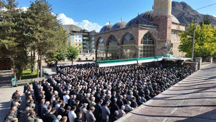Oltu’da esnaf Ahmet Turan (42), kalp krizi sonrası hayatını kaybetti