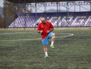 Ordu’da 11 taklalı gol sevinciyle tanınan Osman Ismak, Guinness rekorunu hedefliyor