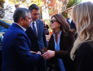 Özgür Özel, AYM’nin Yeni Parti kararını milletin iradesi olarak değerlendirdi