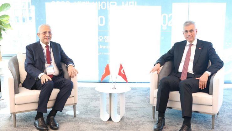 Sağlık Bakanı Memişoğlu, Güney Kore’de Tunus Sağlık Bakanı Ferjani ile görüştü