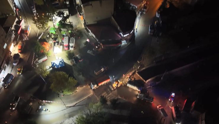 Sarıyer Ayazağa’da 19 dükkan ve stadın enkazını kaldırma çalışması gece boyu sürdü