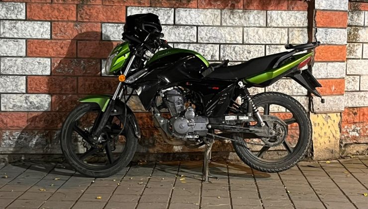 Sinop Türkeli’de devrilen motosikletin sürücüsü yaralanarak hastaneye kaldırıldı