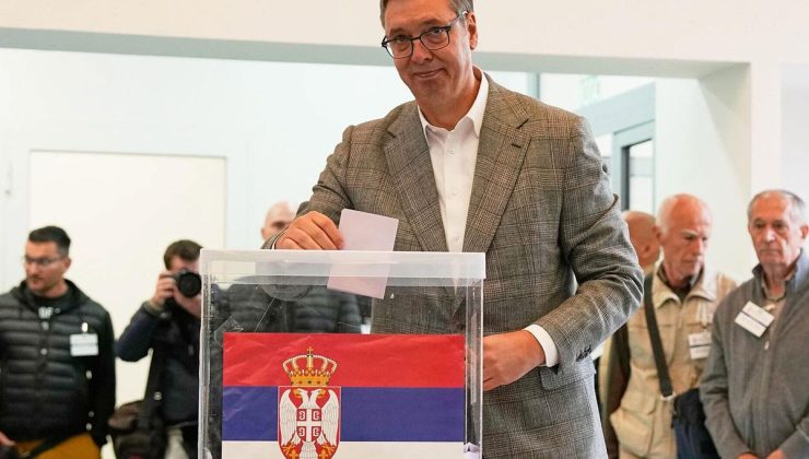 Sırbistan’da 14 yıllık Vucic iktidarı son buldu: Yenilgiyi kabul etti