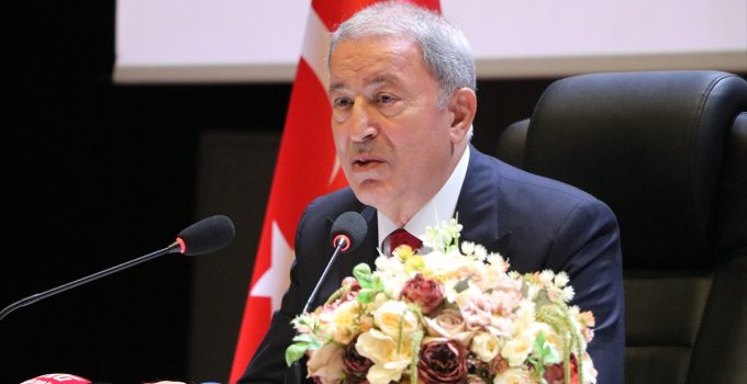 TBMM Milli Savunma Komisyonu Başkanı Akar, Yozgat’ta konferansta konuştu: