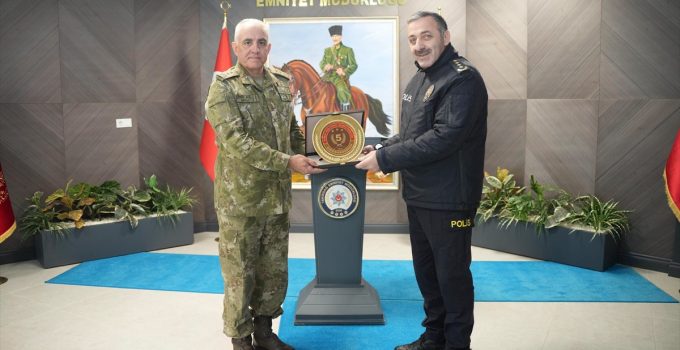 Tekirdağ Valisi Soytürk Malkara TSO’yu ziyaret edip faaliyetleri hakkında bilgi aldı