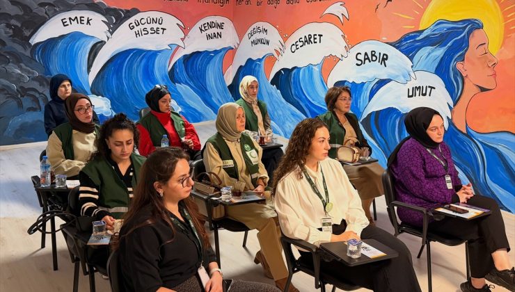 Tekirdağ YEDAM’da üye ve gönüllülere kadına şiddetle mücadele eğitimi verildi