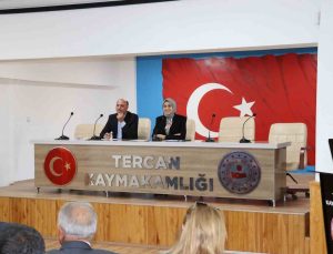 Tercan’da 2026 Ekim birlik meclisi toplantısı Kaymakam Duman başkanlığında yapıldı