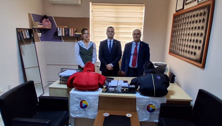 TOBB desteğiyle Tekirdağ’da 500 ihtiyaç sahibi öğrenciye mont yardımı yapıldı