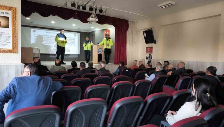 Tomarza’da taşımalı eğitim servis şoförlerine Emniyet ve Jandarma’dan eğitim verildi