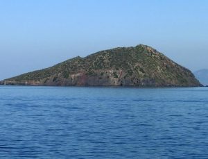 Türkiye’nin yanı başındaki ada satışa çıktı! Fiyatı şaşkına çevirdi