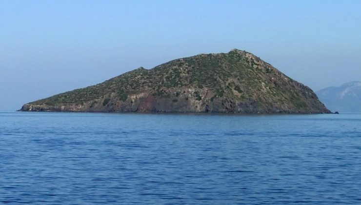Türkiye’nin yanı başındaki ada satışa çıktı! Fiyatı şaşkına çevirdi