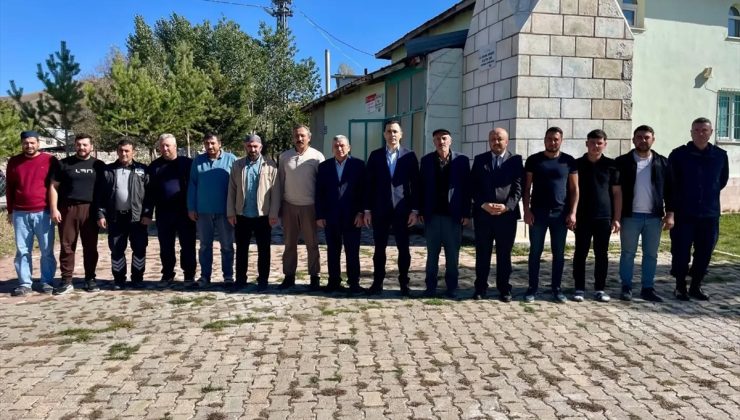 Ulaş Kaymakamı Avcı, Akkaya ve Kovalı köylerinde vatandaşların taleplerini dinledi