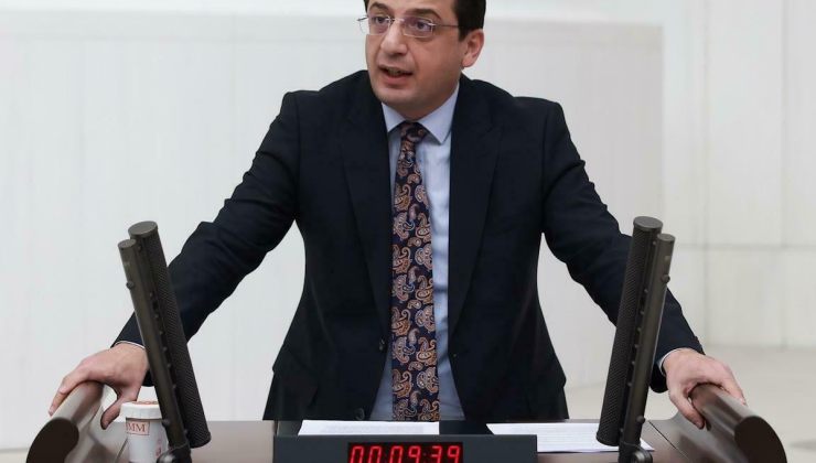 YENİ Parti Genel Sekreteri Emre, Libya anlaşmasına yönelik AB sözlerini reddetti