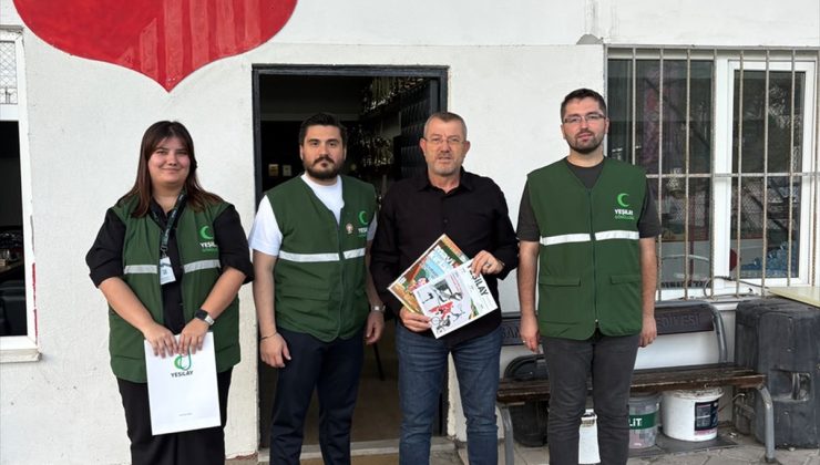 Yeşilay, Samsun’daki futbol akademilerini bağımlılık eğitimi için ziyaret etti