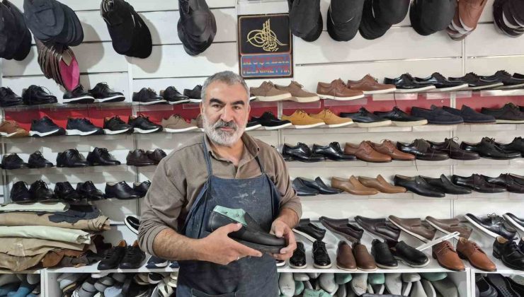 Yozgat Yerköy’de kunduracı Ali Şahin, 1993’ten beri el işçiliği ayakkabı üretiyor